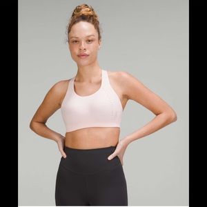 Lululemon AirSupport Bra in Strawberry Milkshake / Rose Mauve Size 36DDD